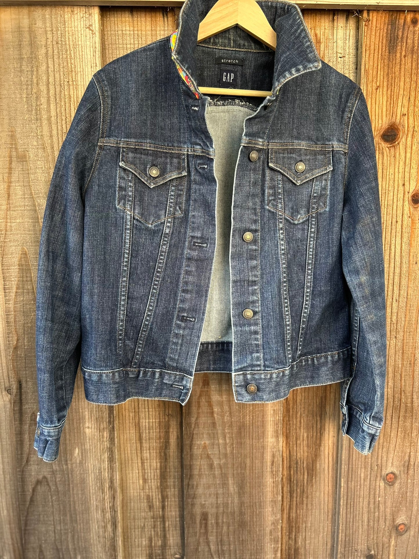 GAP - Size Large - Sunflower Star